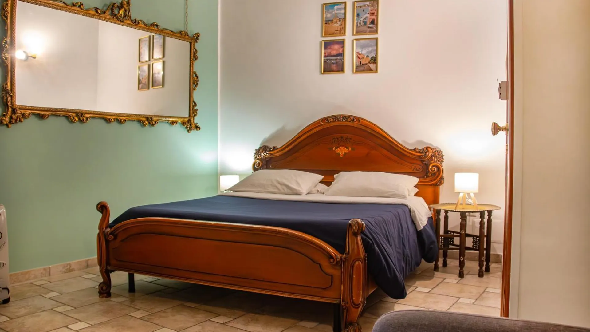 B&B Epoche' Naples Bed & Breakfast